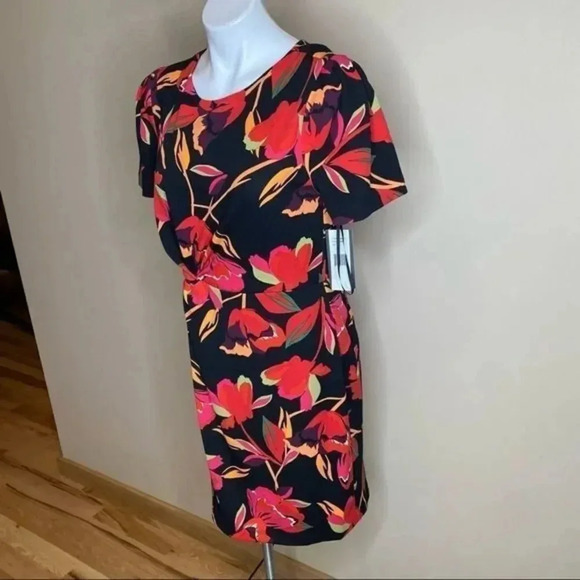 Julia Jordan printed side Twist dress - Picture 10 of 16